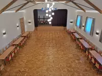 č.6 - Opravy interiéru kulturního sálu Oskava