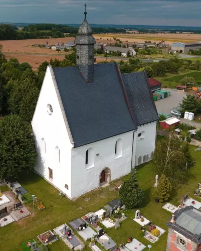 Kostel sv. Kříže v Javorníku