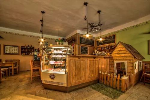 Kavárna galerie U lišky Bystroušky