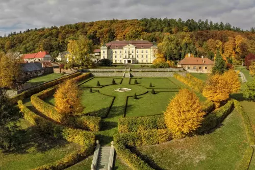 Zámecký park Veselíčko