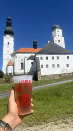 Obec Branná