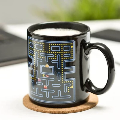 Master Hrnek Magický PacMan 330ml černá