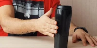 GFT Nepřevrhnutelný hrnek černá 470ml