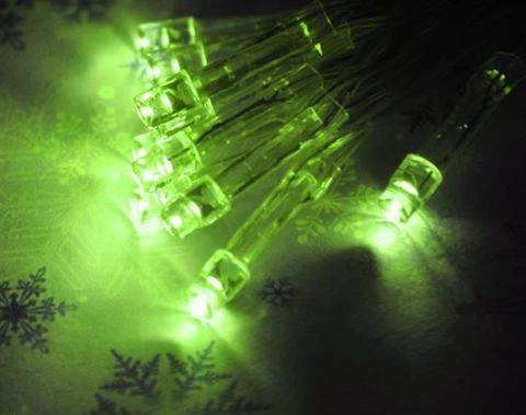 ISO Vánoční řetěz na baterie 20 LED zelená délka 3m 