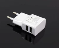 APT Síťová, 2 zásuvková USB nabíječka