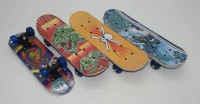 GGV Dětský skateboard s potiskem 43 x 13 cm