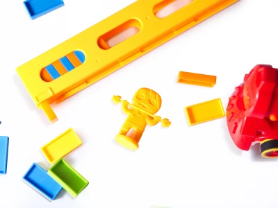 KIK Stavěcí domino vláček 80 dílů červené