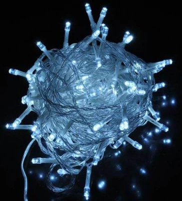 ISO Vánoční osvětlení 100 LED studená bílá 3 x baterie AA