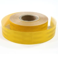 KIK Samolepiaca páska reflexná 45.7 m x 5 cm žltá