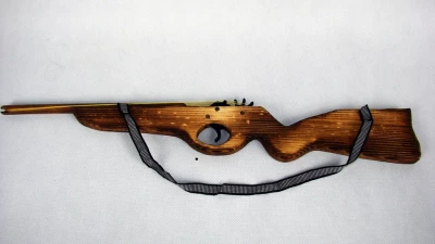 GGV Dřevěná puška na gumičky 60 cm