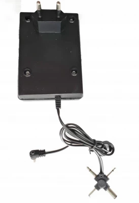 Fedus SL-328 Univerzální napájecí adaptér 1,5-12V/1 000 mA