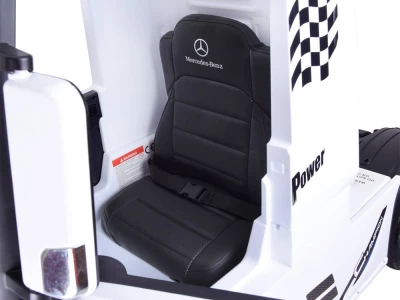 Joko PA0222 BI Elektrický kamion Mercedes Benz Actros bílý