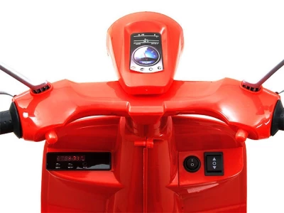 Joko PA0139 CY Dětský elektrický skútr Vespa černý
