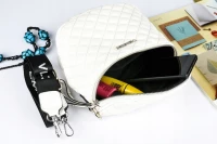 Versoli C20 Dámská crossbody kabelka bílá