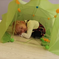 Kruzzel 17492 Detská stavebnica - Postav si svoju pevnosť fluorescenčnú