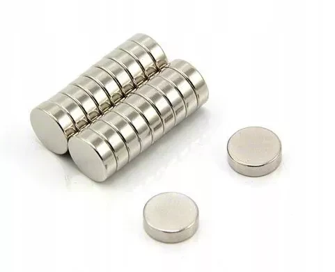 Pronett Silný neodymový magnet 8x1,5mm 10 ks