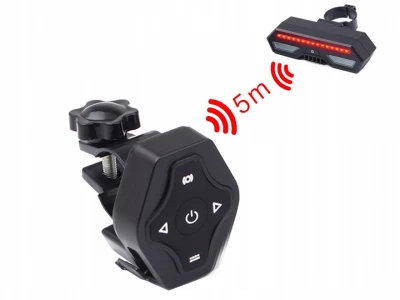 Verk 14339 Vodeodolné LED svetlo na bicykel s blinkrmi