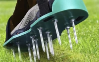 Malatec 18323 Aerator prevzdušňovač trávy