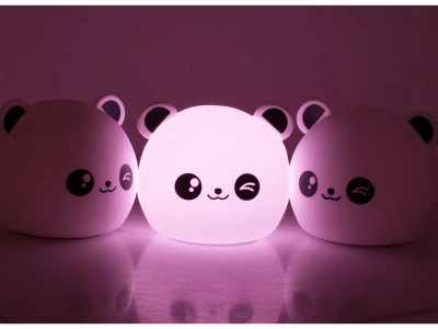 Verk 24079 Nočná RGB lampička dotyková panda USB 1200mAh s diaľkovým ovládaním