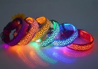Nuxie LED svietiaci obojok pre mačku a psa veľ. M 40 cm color
