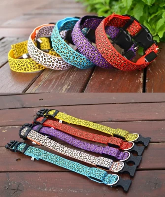 Nuxie LED svietiaci obojok pre mačku a psa veľ. M 40 cm color