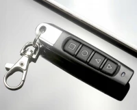 Pronett XJ4398 Univerzálny samokopírovací diaľkový ovládač čierny