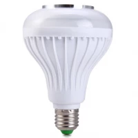 Verk 24301 LED RGB farebná žiarovka s Bluetooth reproduktorom