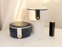 Verk 01787 Designová šperkovnice se zrcátkem kulatá bílá