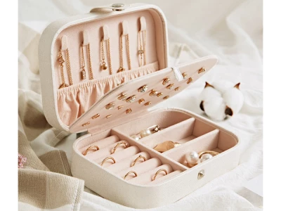 Verk 01782 Designová šperkovnice 16 x 12 x 5,5 cm bílá