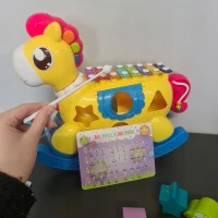 Kruzzel 20346 Interaktivní koník s cimbálky 8v1