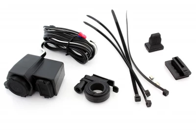 APT AG499A Zásuvka zapalovače 12V/USB 5V