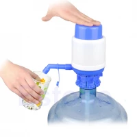 Pronett XJ3314 Ruční pumpa na vodu