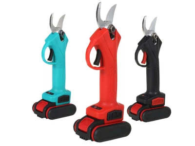 Verk 11387 Zahradní nůžky elektrické AKU, 48V, 2 x AKU černá