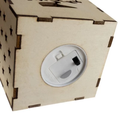 Ruhhy 22163 Vianočný závesný drevený domček s LED svetlom drevený