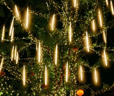 ISO 19930 Vianočné osvetlenie Cencúle 288 LED, 50 cm, IP44, 230V teplá biela
