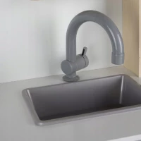 Kruzzel 21934 Dětská dřevěná kuchyňka s příslušenstvím 97 cm bílá