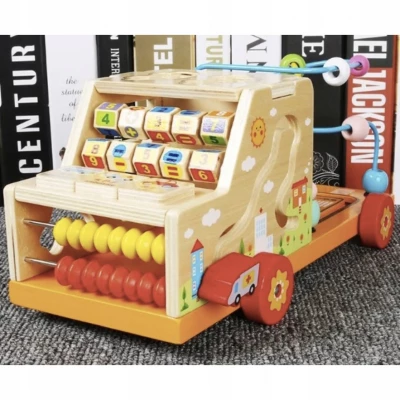 Kruzzel 22652 Dřevěné auto s počítadlem