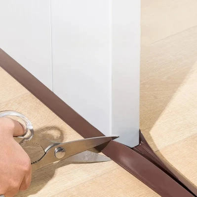 APT AG956B Tesnenie pod dvere 96 x 5,5 cm šedé
