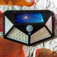 Vergionic 2331 Solární venkovní LED osvětlení 1800 mAh, 600 lm, IP65, 6500K, pohybový senzor