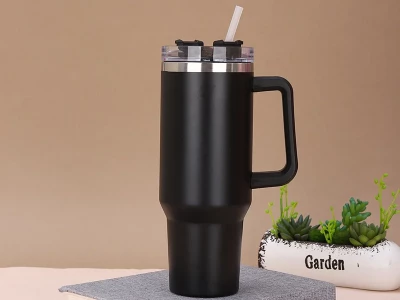 Pronett XJ5555 Termohrnek s uchem a brčkem, nerez, 1200 ml, černý