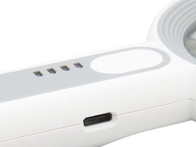 Verk 09206 Lupa s osvětlením 12x LED, zvětšení 5x, bílá