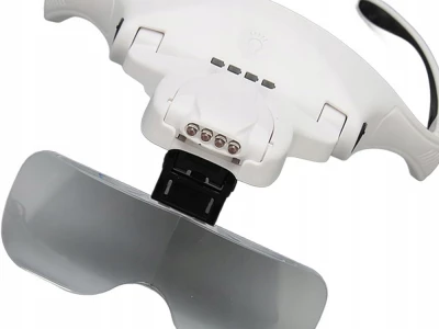 Verk 09208 Lupa so 4x LED osvetlením (1x, 1,5x, 2x, 2,5x , 3,5x)