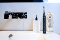 Teesa TSA8015 Sonická zubná kefka Sonic 40 dB, IPX7, 800 mAh, čierna