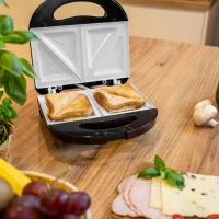 Teesa TSA3222 Sendvičovač, keramické plotny, 800 W, černá