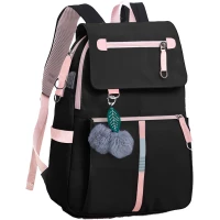 eCa PL158 Univerzální školní sportovní batoh s klíčenkou a USB portem, 37 l, černá