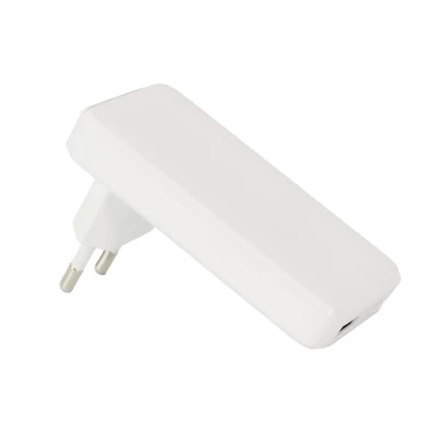 CMP HT0143 Ultra Plochý Síťový Adaptér - 1x USB-A + 1x USB-C (Fast Charge)