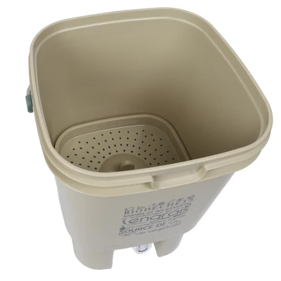 CMP ME0022 Kompostér do kuchyně s kohoutkem 19 l, béžový