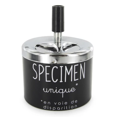 CMP TB1033 Designový kovový popelník s humorným nápisem, šedý