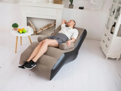 Verk 27531 Nafukovacie relaxačné kreslo s operadlom, hnedé