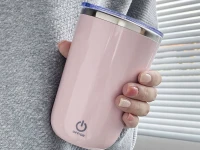 Verk 07375 Samomiešacia šálka na kávu 350 ml, ružová